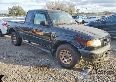 2003 Mazda B3000 Cab Plus z USA, uszkodzony, nr VIN 4F4YR16V23TM11184
